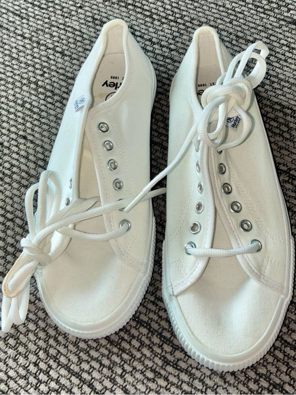 Hurley nwob white